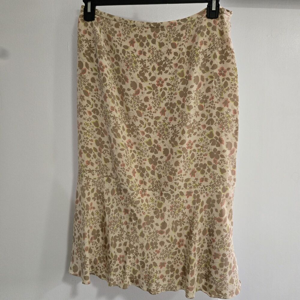 DKNY Size 12 100% Silk Floral Lined Knee Length Straight Skirt w/ Flared Hemline